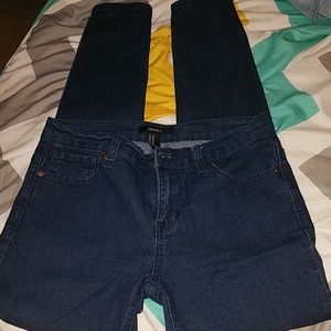 Forever 21 stretchy skinny jeans size 27 mid-rise